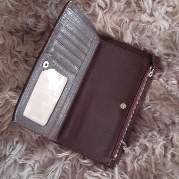 Michael Kors Wallet - Picture 2 of 2